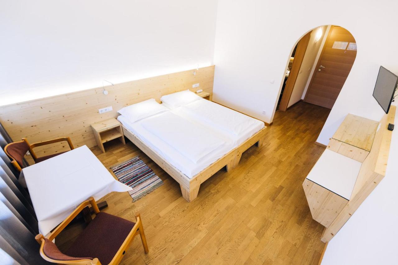 Bio Hotel Kaufmann Ora / Auer Eksteriør bilde
